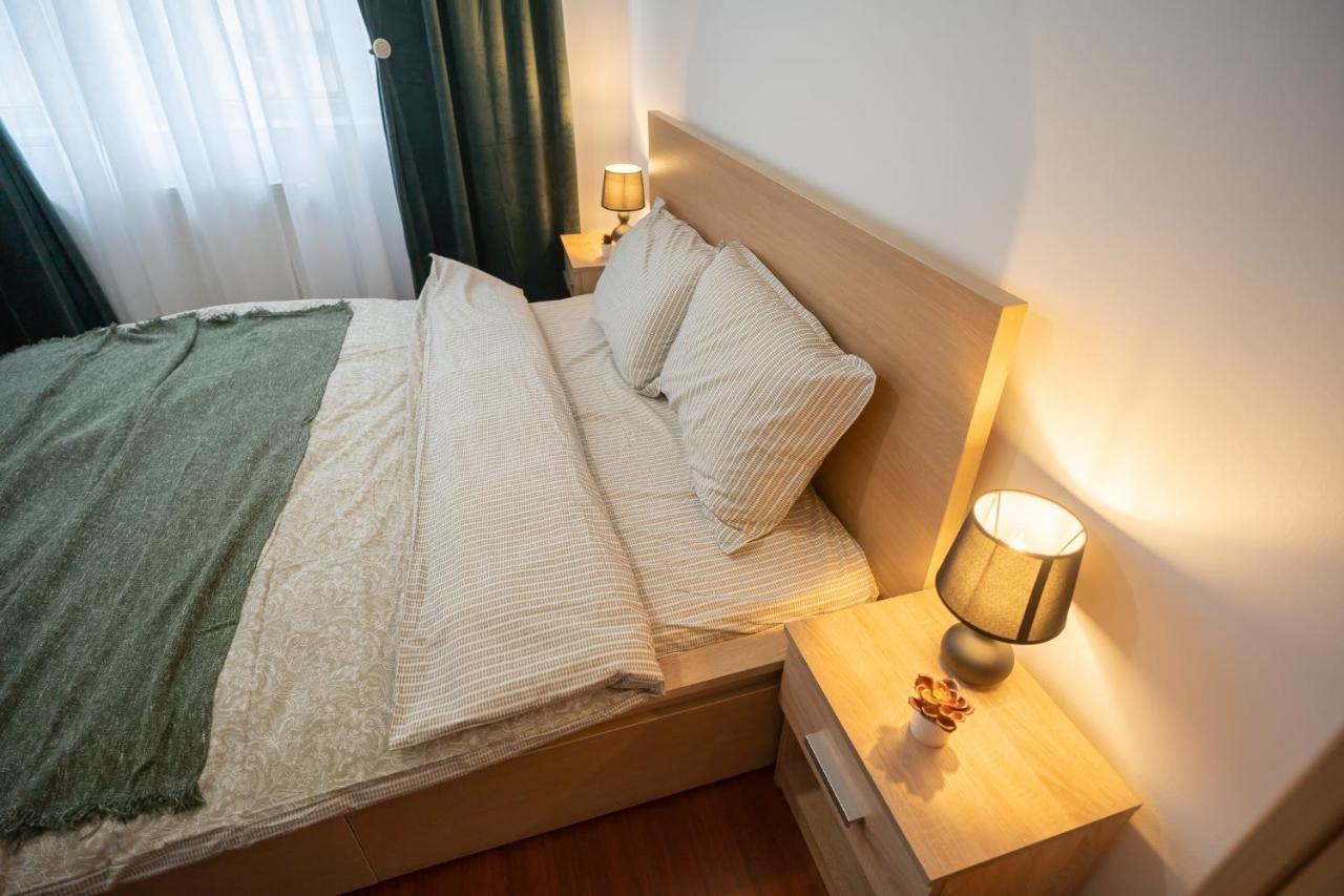 Spacious 2Br Dristor Apartment Букурещ Екстериор снимка