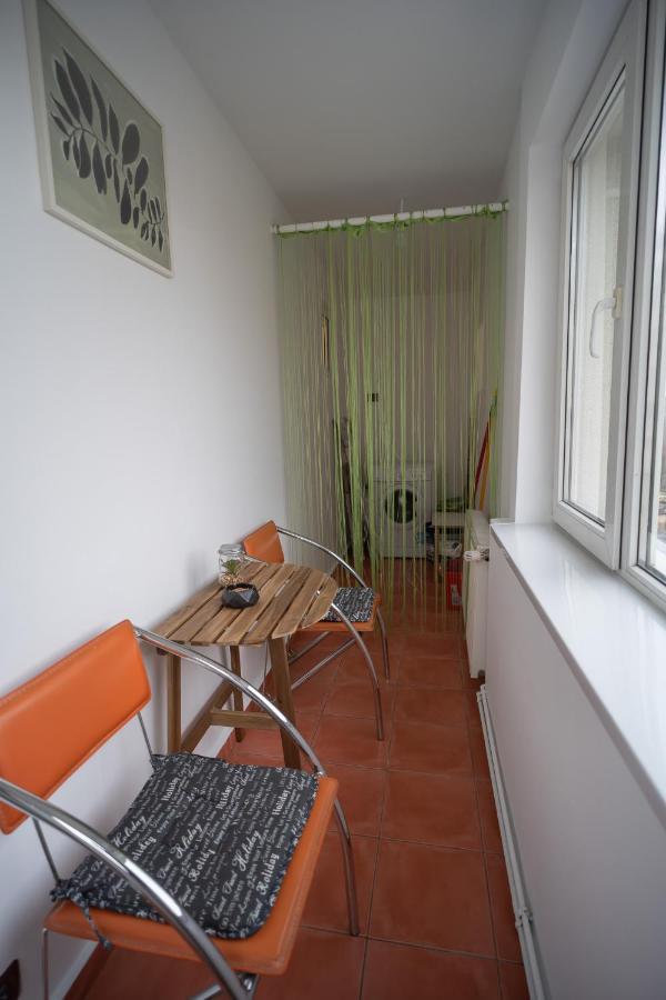 Spacious 2Br Dristor Apartment Букурещ Екстериор снимка