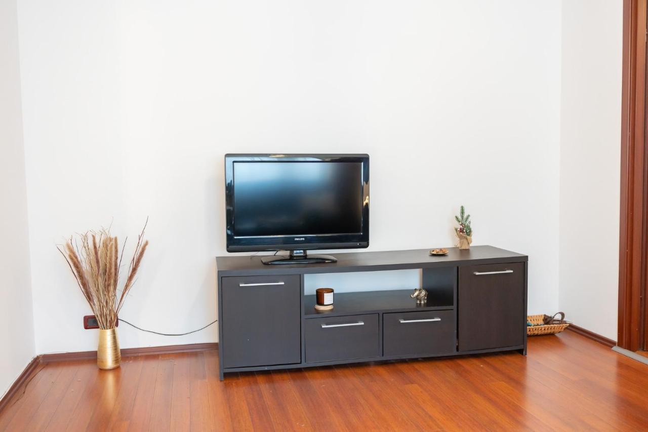Spacious 2Br Dristor Apartment Букурещ Екстериор снимка