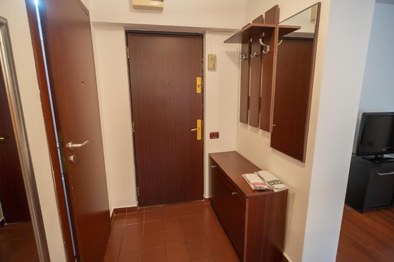 Spacious 2Br Dristor Apartment Букурещ Екстериор снимка