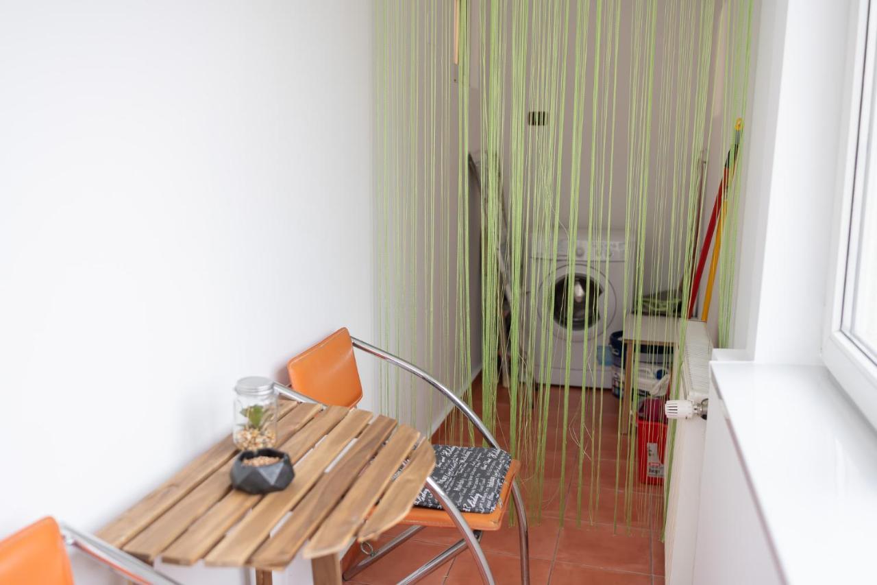 Spacious 2Br Dristor Apartment Букурещ Екстериор снимка