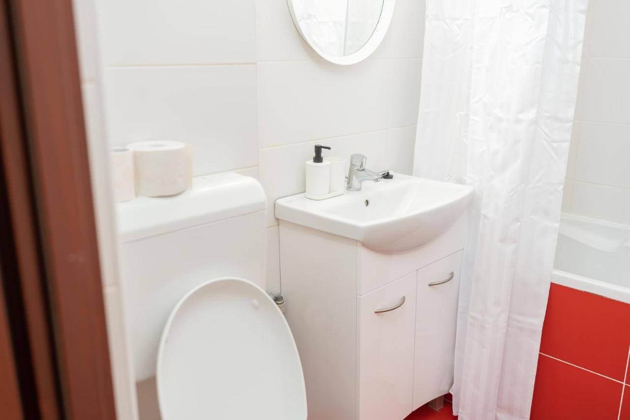 Spacious 2Br Dristor Apartment Букурещ Екстериор снимка