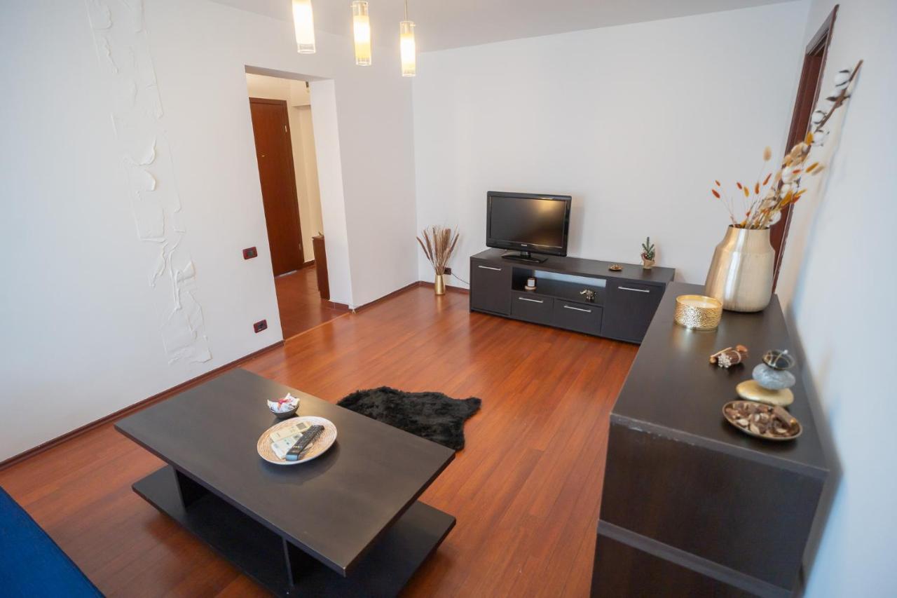 Spacious 2Br Dristor Apartment Букурещ Екстериор снимка